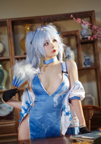 美丽的丽莎意大利电影